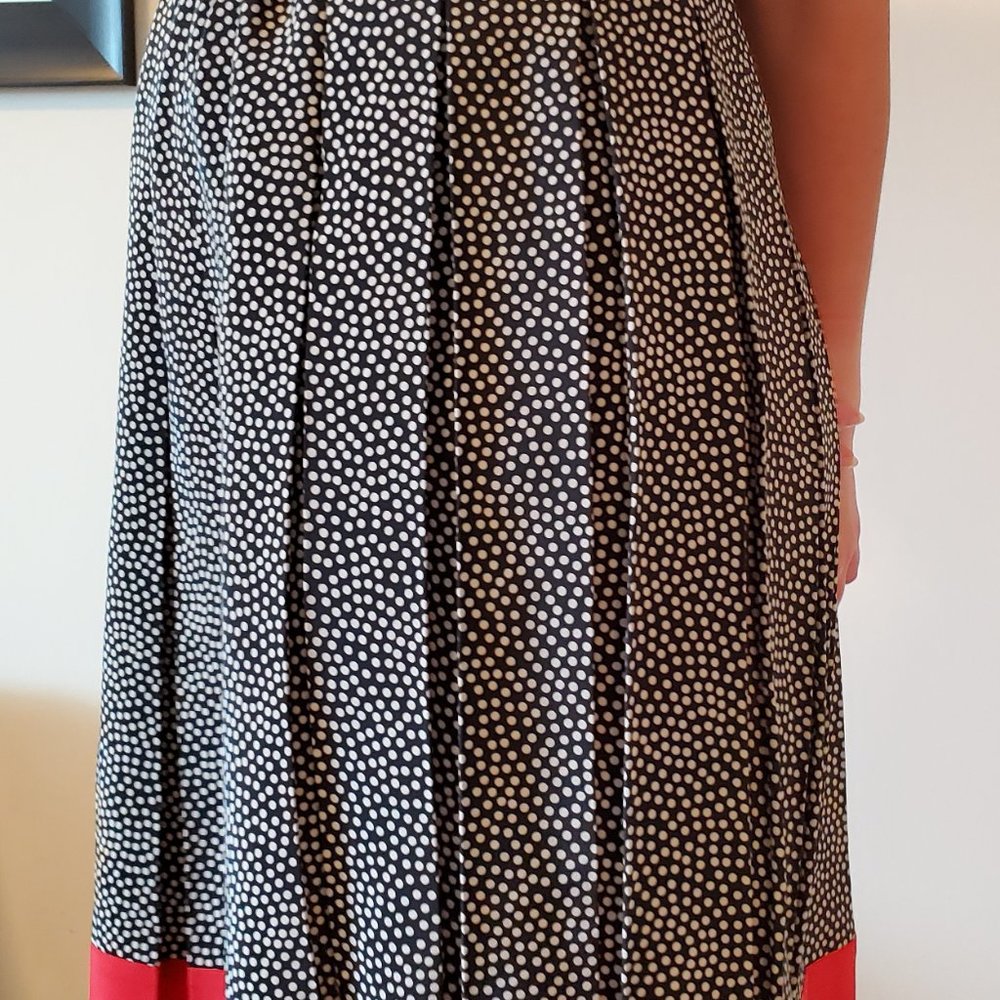 Skirt - Picture 8 of 11